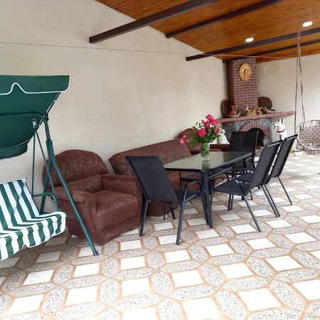 Guest House Ivo Borjomi Dış mekan fotoğraf